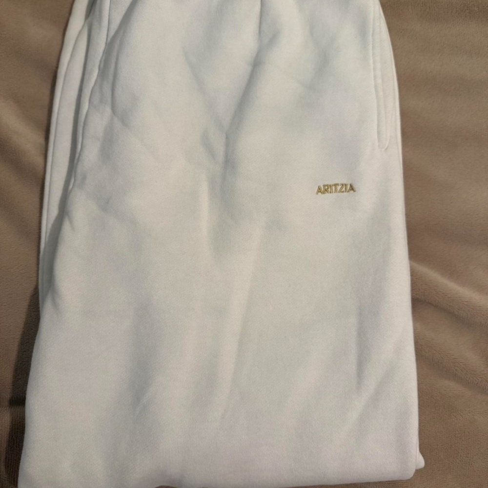 Aritzia Ivory Lounge Pants